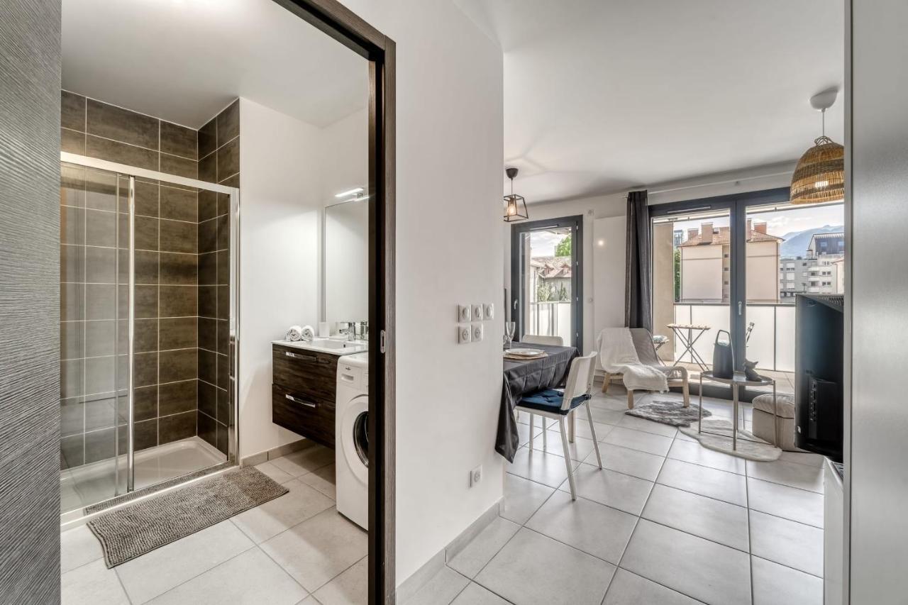 Emergence - Beautiful Studio For 2 People Balcony And Garage Άννεσι Εξωτερικό φωτογραφία